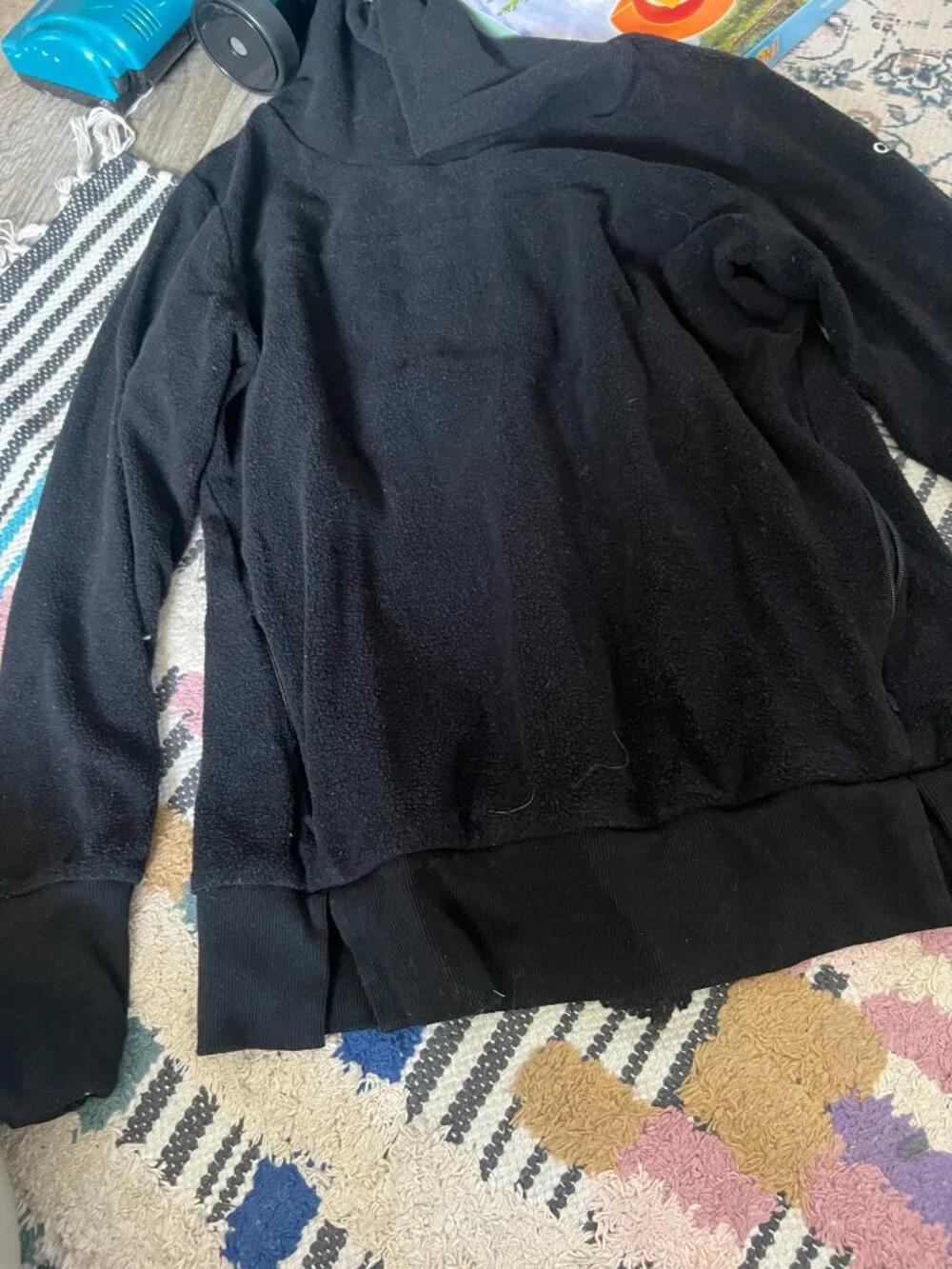 Alo xs‎ black sweater